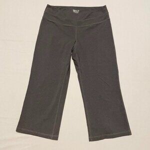 Roots Capri Leggings Womans Size Small